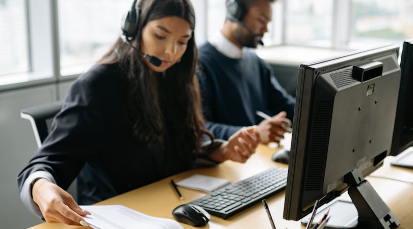 Legalización de libros contables y societarios: obligaciones clave en abril